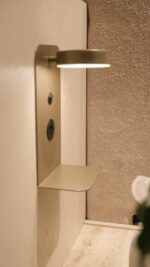 TRAVERTA PACK LIT +2 CHEVETS+2 LAMPES AVEC USB+COMMODE+ MIROIR – Image 7